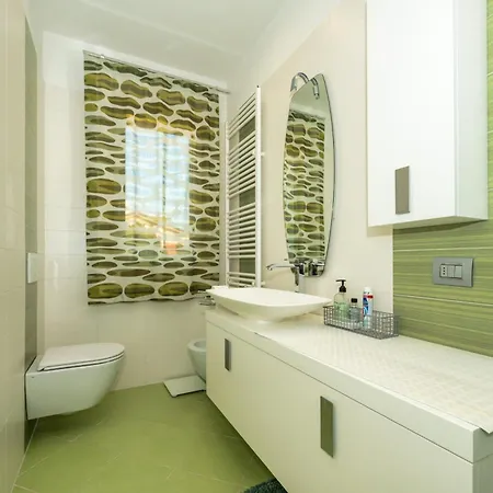 Myriam - Realnova Apartment Lido di Jesolo